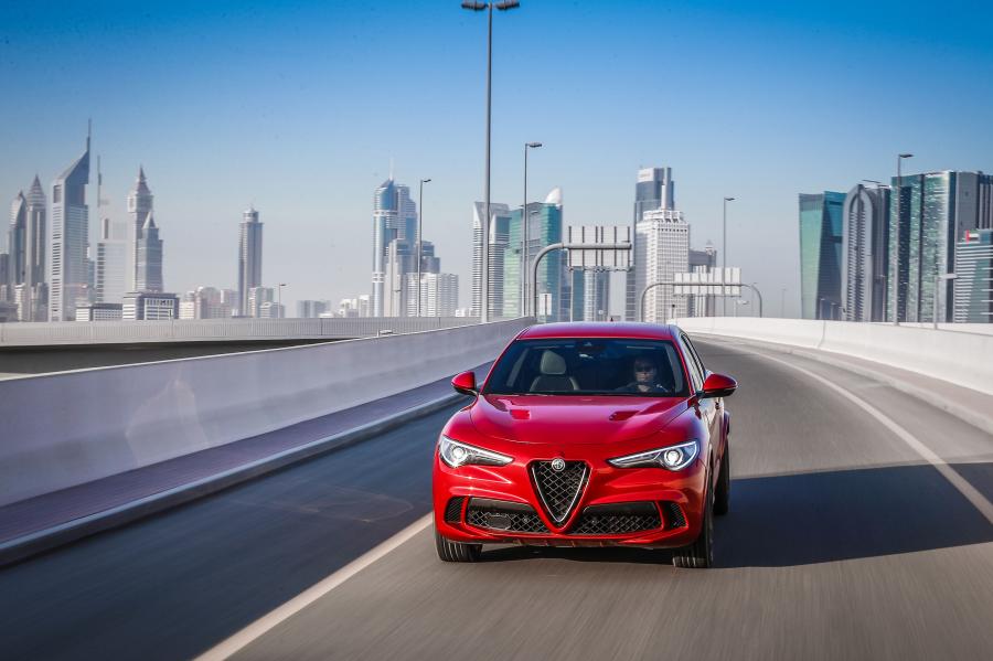  Alfa Romeo Stelvio Quadrifoglio (949) 2017 года  (WW) (фото 37 из 51)
